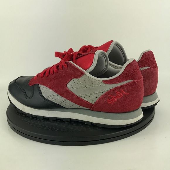 Reebok Classic Leather R12 'Stash' Black/Red Suede Shoes V54169 Men's Size 10 - Picture 7 of 12